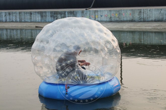 天安乡水上悠波球